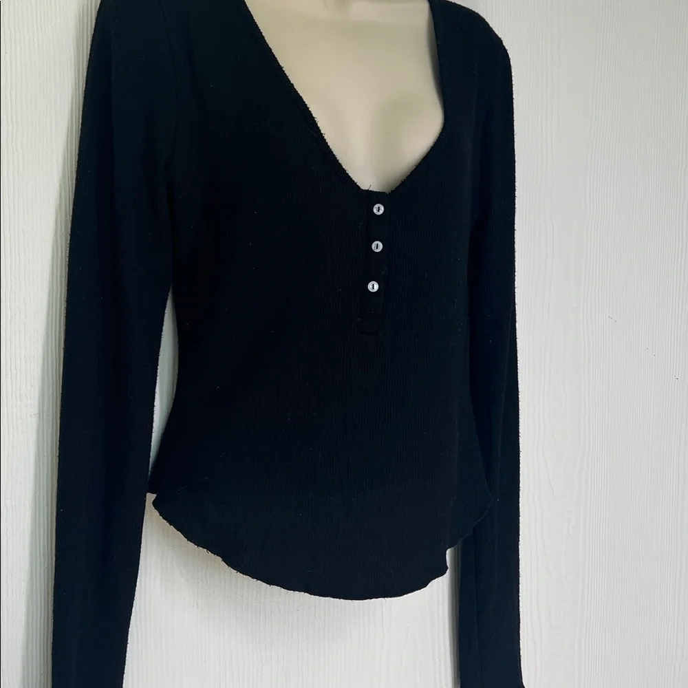Free People - Intimately Keep It Basic Black Ribbed Soft Henley Blouse Small - Picture 4 of 10